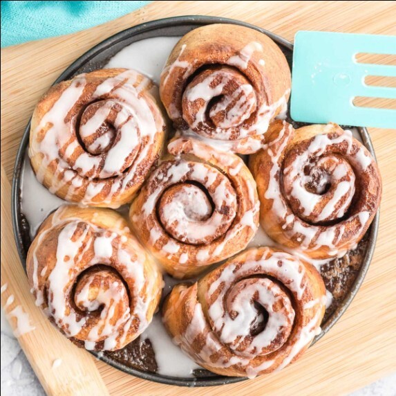 Cinnamon rolls